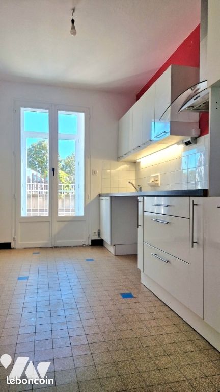 Appartement 4 pièces 82 m² · à Tournon-sur-Rhône · 82 m² · 850 €/mois