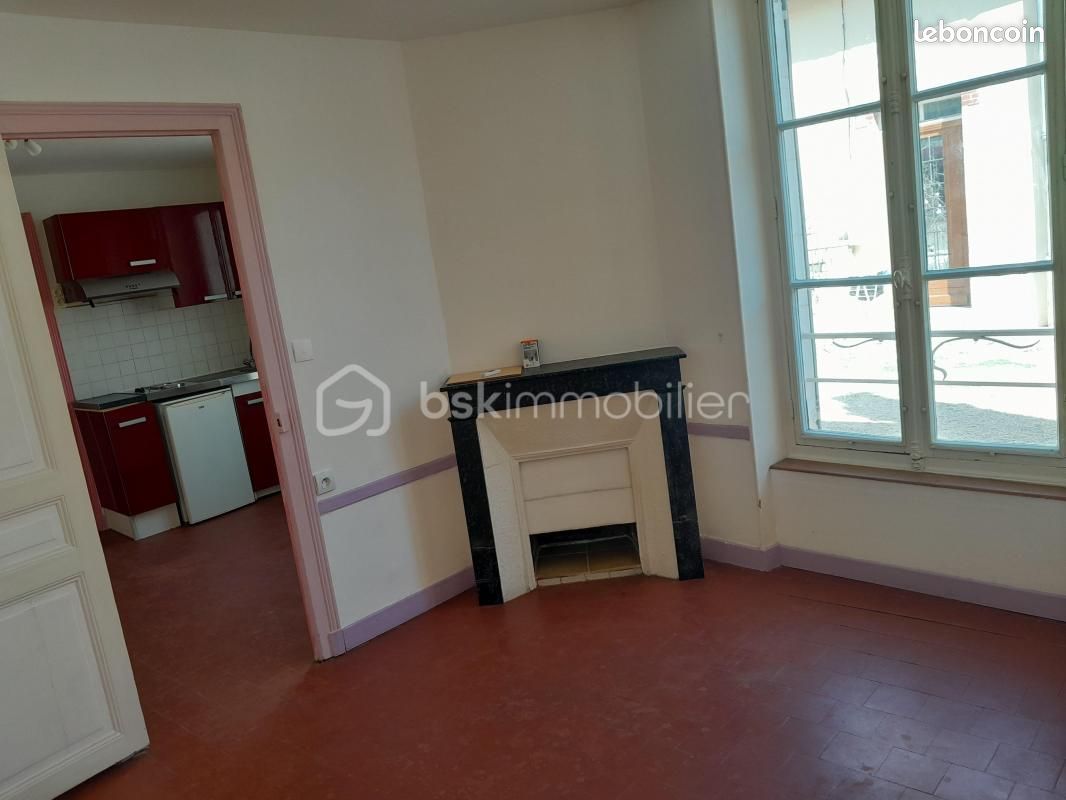 Appartement 2 pièces 27 m² · à Auxerre · 27 m² · 52 000 €
