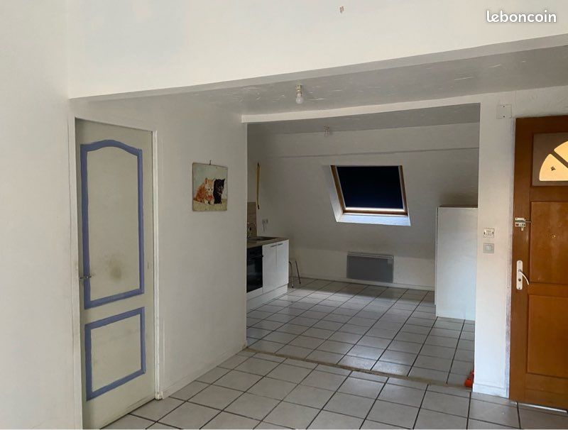 Appartement 3 pièces 35 m² · à Saint-Pierre-le-Moûtier · 35 m² · 300 €/mois