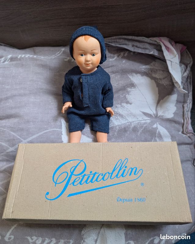 Baigneur petit collin 50 celluloïd jambes coudées yeux bleu vêtement d' origine