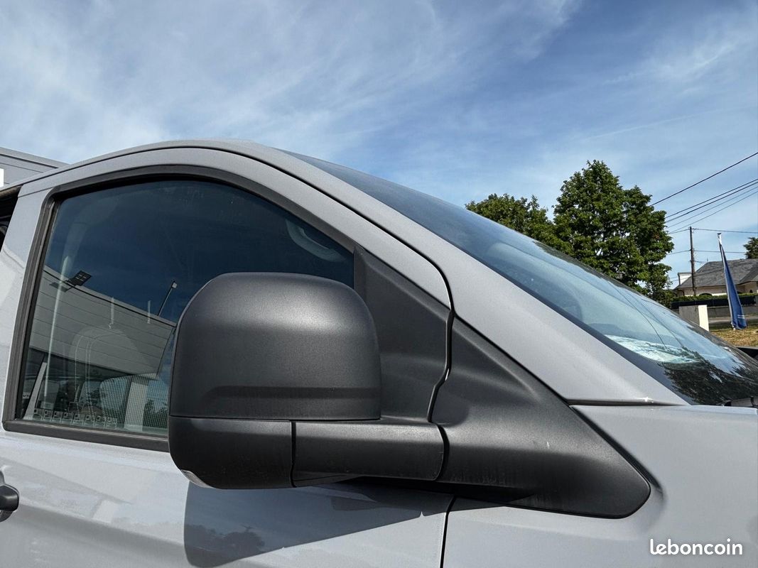 Volkswagen utilitaires transporter van l1h1 2.0 tdi 150 bva8 business (image 22)