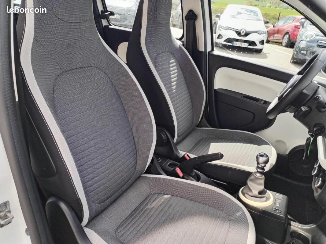 Renault Twingo 0.9L TCE 90 ZEN (image 8)
