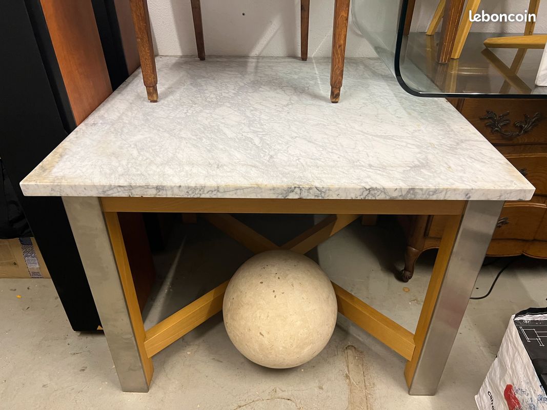 Table salle a manger en marbre (image 1)