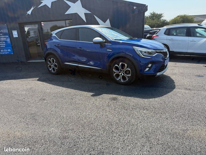 Renault Captur E-TECH 145 (image 2)