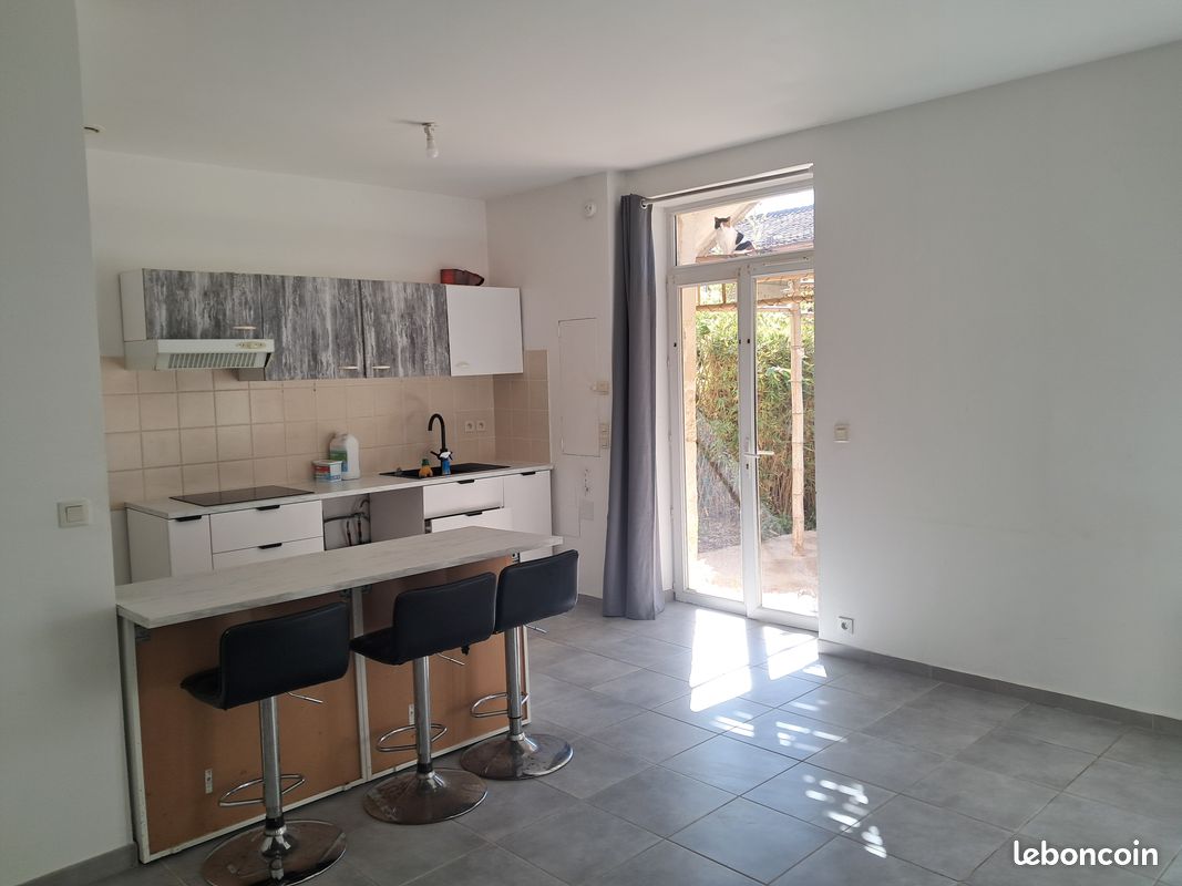 Appartement 2 pièces 43 m² · à Nîmes · 43 m² · 595 €/mois