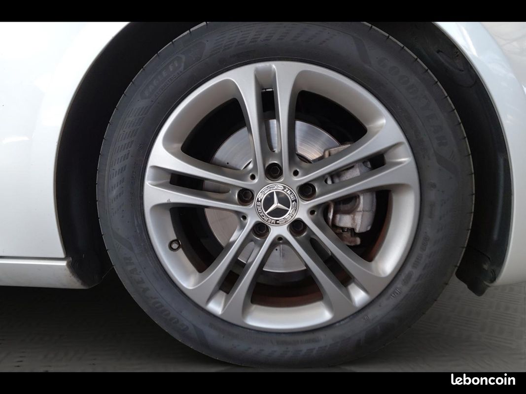 Mercedes-benz Classe A Berline 180 d 116ch Style Line 7G-DCT (image 15)