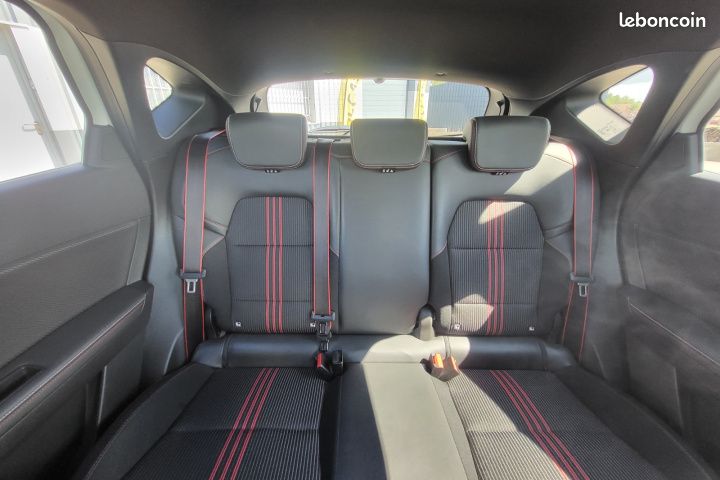 RENAULT CAPTUR II 1.6 E-TECH PLUG-IN 160 RS LINE 21B 1ère main état excellent (image 5)