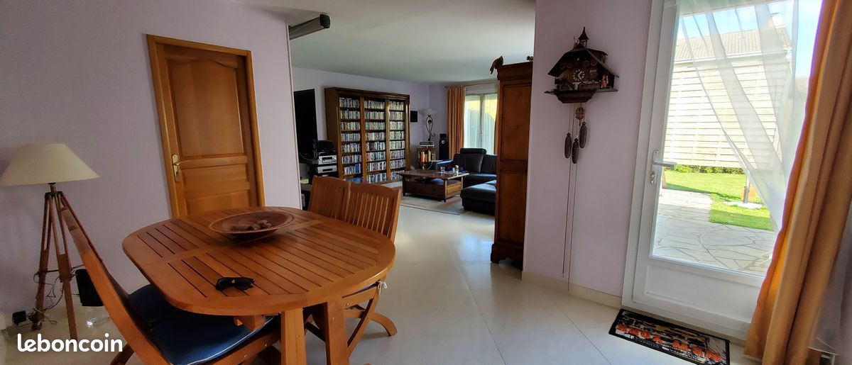 Maison a louer montigny-le-bretonneux - 5 pièce(s) - 121 m2 - Surfyn