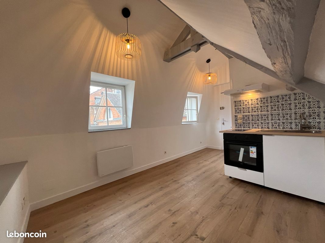 Appartement 1 pièce 10 m² · à Évreux · 10,4 m² · 420 €/mois