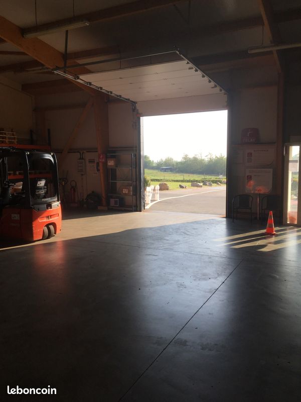 Local 224m2 Bretteville Du Grand Caux Bureaux & Commerces