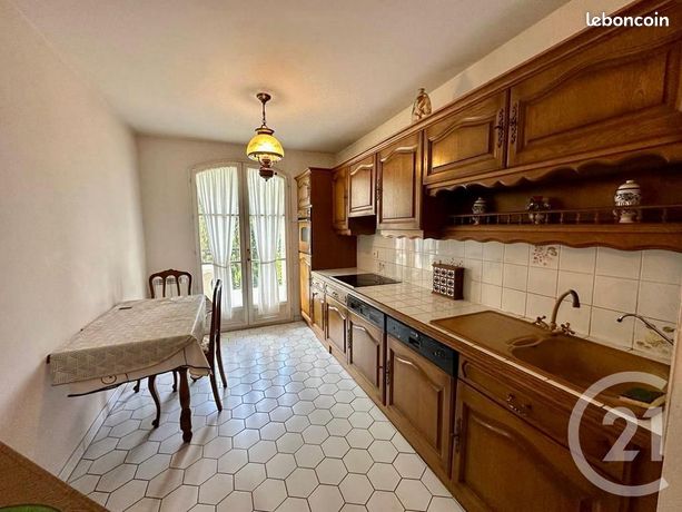 Appartement a louer pontoise - 5 pièce(s) - 119 m2 - Surfyn