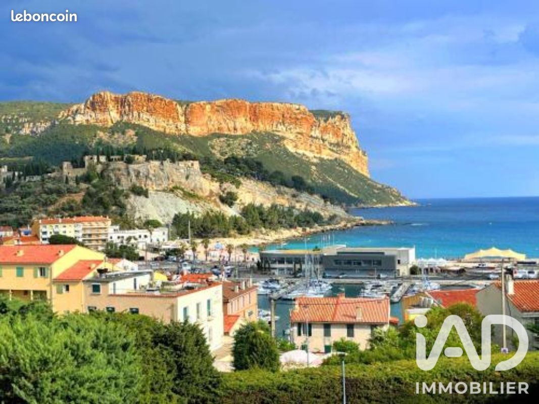 Appartement 1 pièce 34 m² · à Cassis · 34 m² · 237 000 €