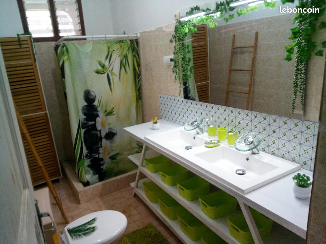 Location saisonnière Tropik'Oasis jacuzzi spa 6 à 8 personnes 3 chambres Petit Canal Guadeloupe (image 9)