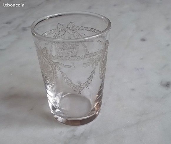 Porte couteaux & petits verres a liqueurs vintage (image 9)