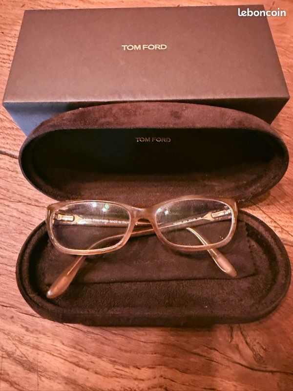 TOM FORD - Lunettes de vue TOM FORD TF530 – Complètes avec boîte et étui (image 2)