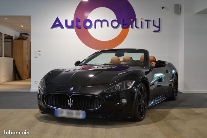 Maserati Grancabrio 2011