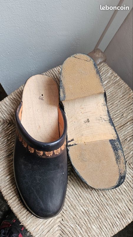 Sabots bois et cuir état neuf Taille 39 (image 7)