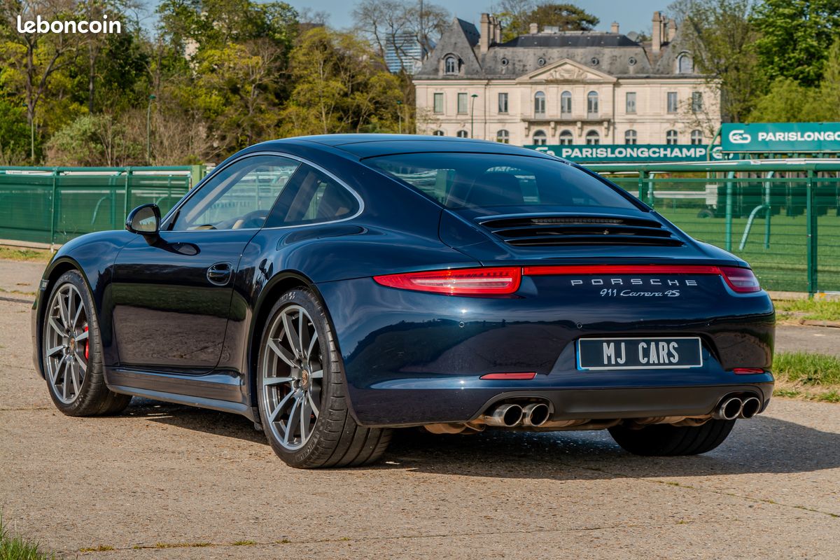 Porsche 991.1 Carrera 4S - Bleu Marine métallisé / Sort de révision / 2e main (image 2)