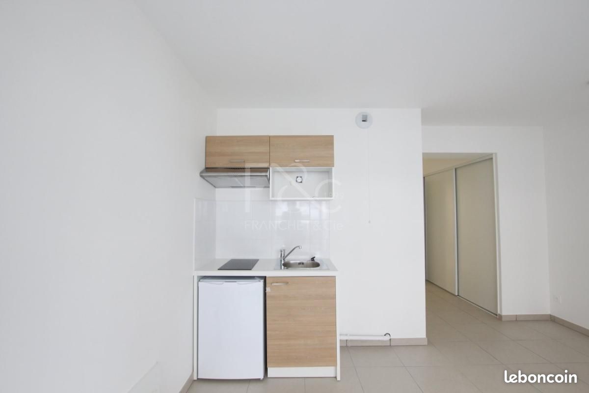 Appartement 1 pièce 30 m² · à Lyon · 30 m² · 542 €/mois