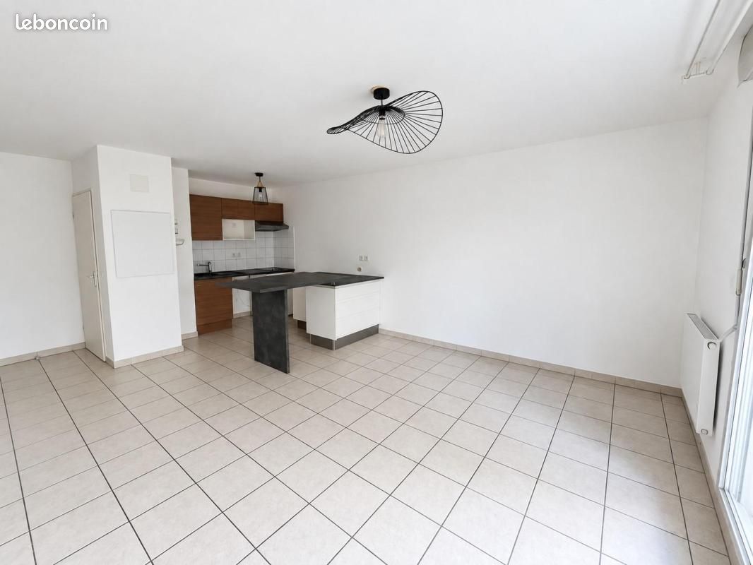 Appartement 2 pièces 42 m² · à Villefranche-sur-Saône · 42 m² · 680 €/mois