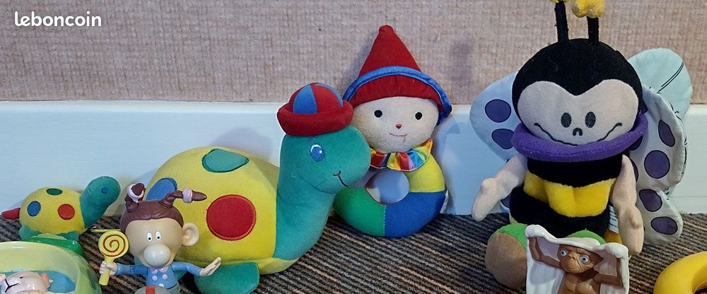 Lot de 24 petits jouets dépareillés pour petits enfants (image 2)