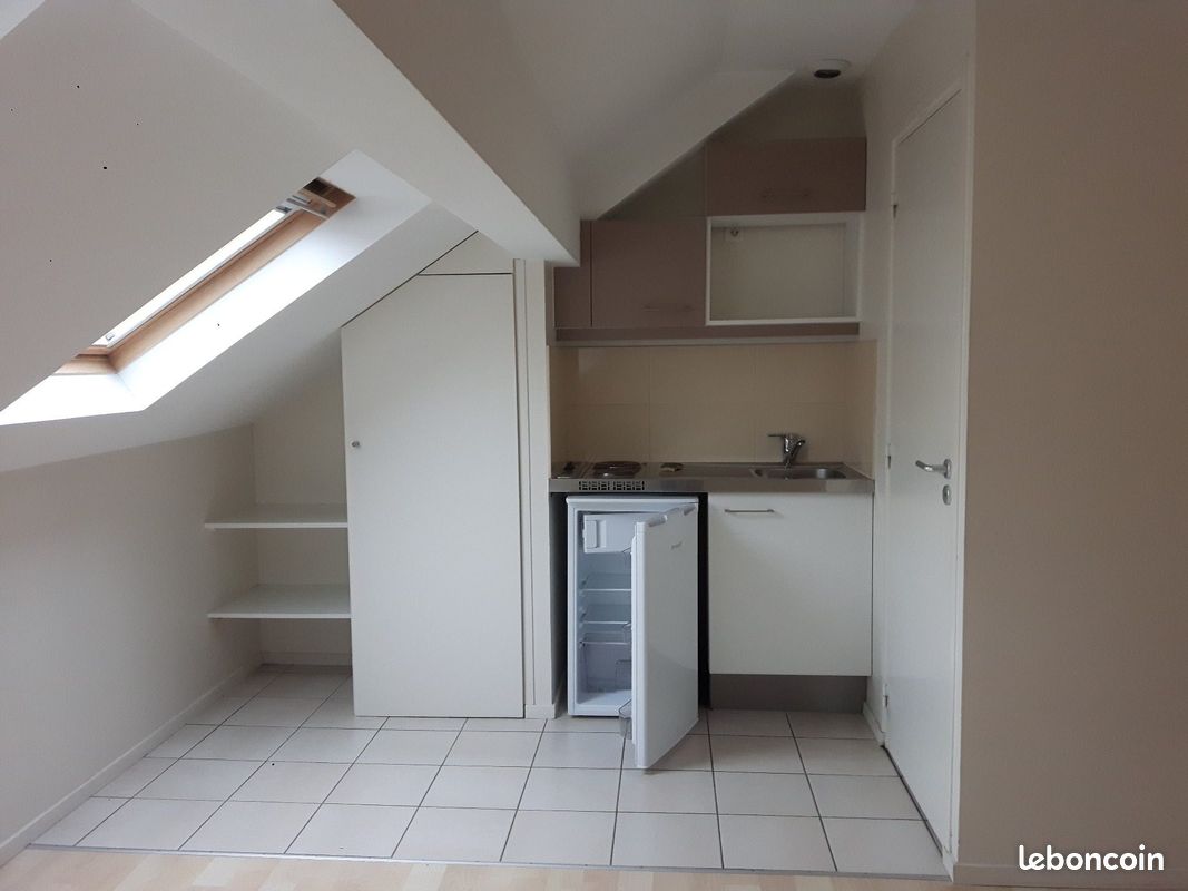 Appartement 1 pièce 16 m² · à Amiens · 16 m² · 400 €