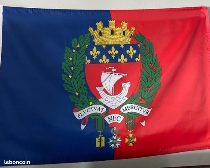 Drapeau de PARIS/FLUCTUAT NEC MERGITUR/90X60 CM (image 1)