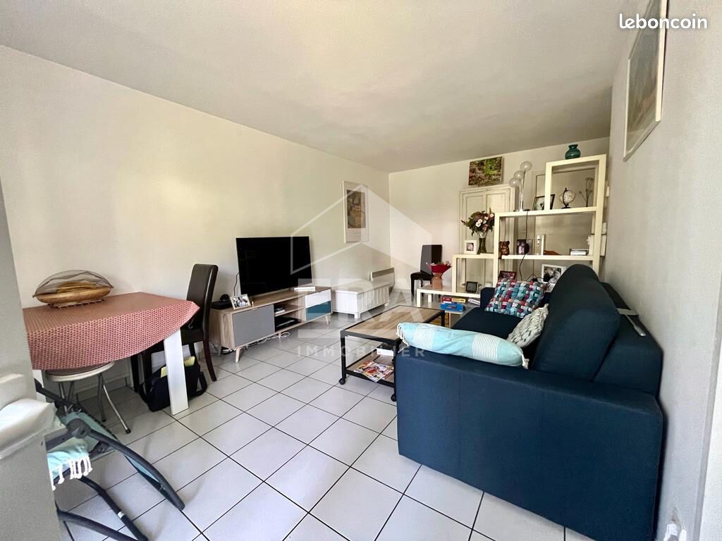 Appartement 2 pièces 49 m² - Royan 17200 (image principale 3)