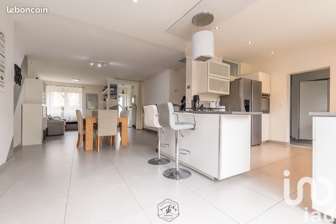 Maison 7 pièces 155 m²