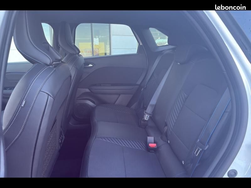 Renault Symbioz 1.6 E-Tech full hybrid 145ch esprit Alpine (image 11)
