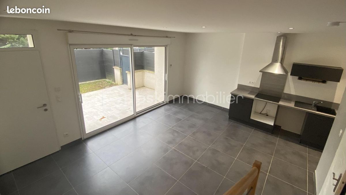 Appartement 3 pièces 53 m² · à Grézieu-la-Varenne · 53 m² · 940 €