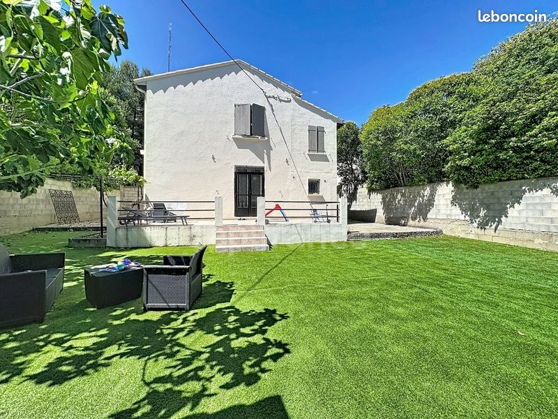 Maison 5 pièces 104 m² · à Nîmes · 104 m² · 299 000 €