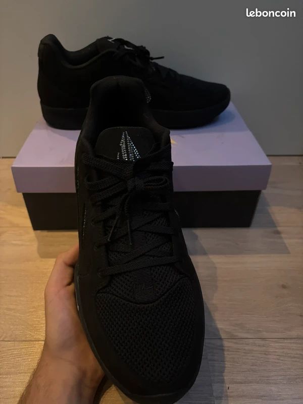 Nike Ja Swarovski Scratch Noir Label u44 Chaussures
