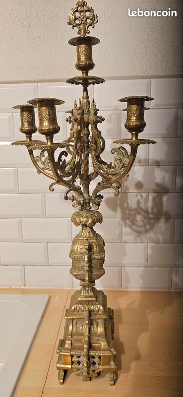 VENDU Horloge et Chandeliers en bronze (image 4)