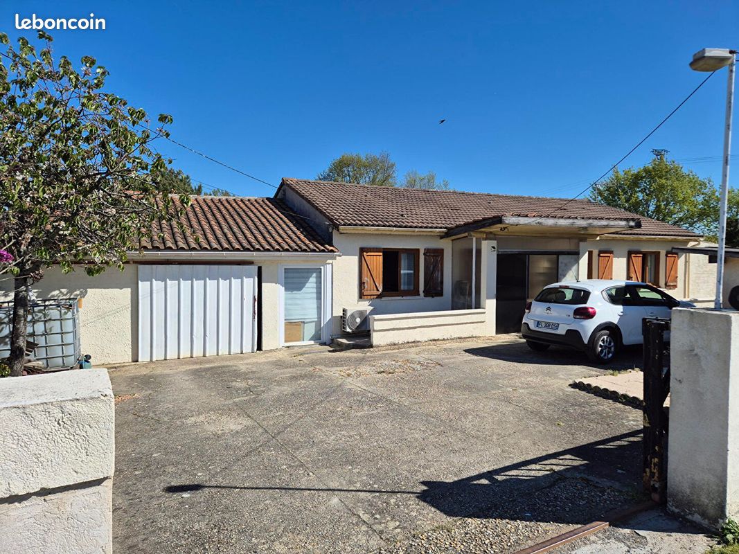 Maison 4 pièces 100 m² · à Villeneuve · 100 m² · 145 000 €