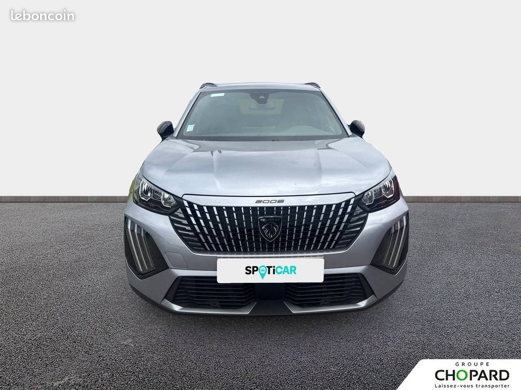PEUGEOT 2008 Hybrid 145 e-DCS6 Allure (image 7)