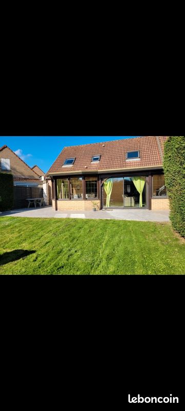 Maison de ville · à Cappelle-la-Grande · 275 000 €
