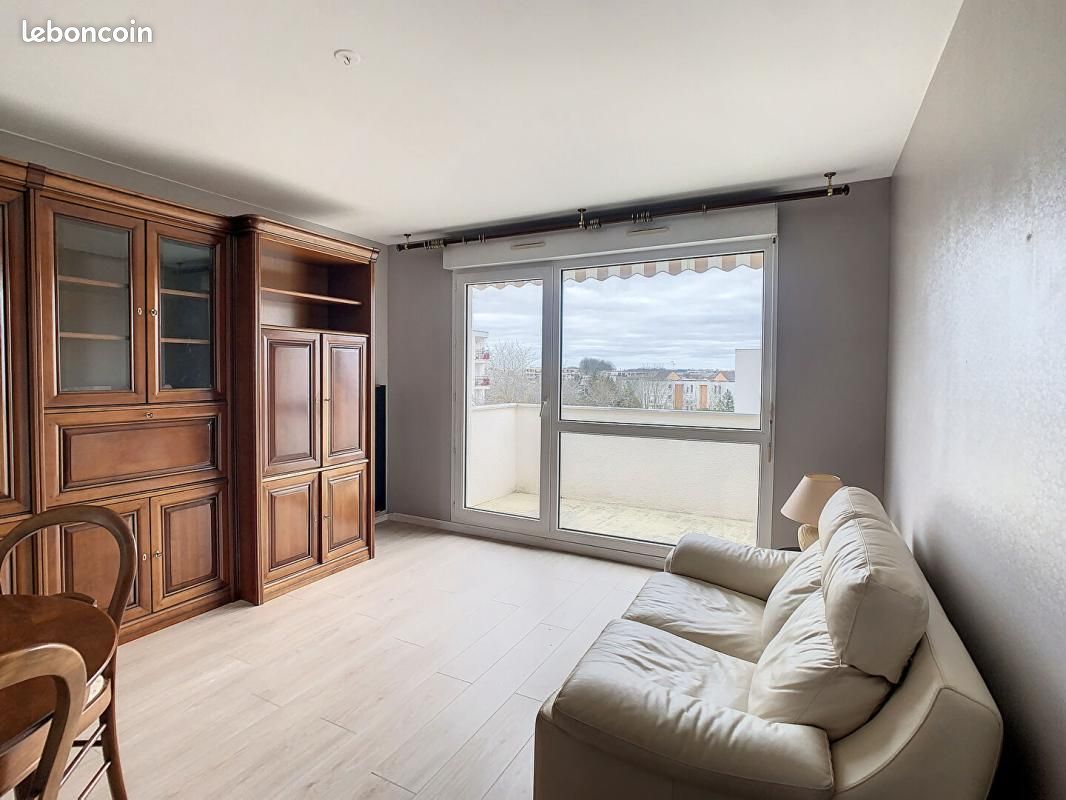 Appartement 2 pièces 42 m² · à Dijon · 42 m² · 615 €