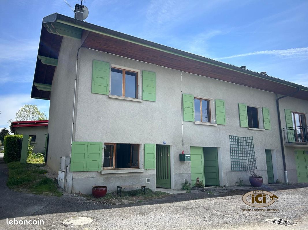 Maison 15 pièces 219 m² · à Loisin · 219 m² · 430 000 €