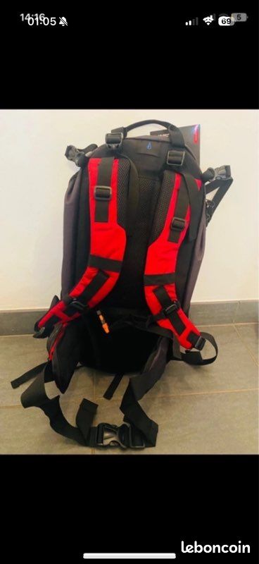 Sac à dos de trekking Hi-Tec V-Lite 50L - spacieux et
