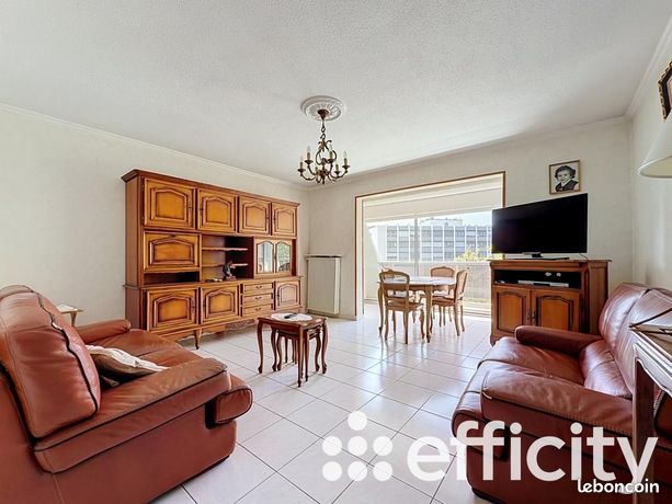 Appartement 3 pièces 82 m² — 2