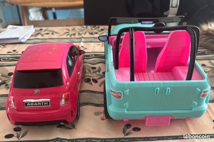 Lot voitures barbie (image 3)