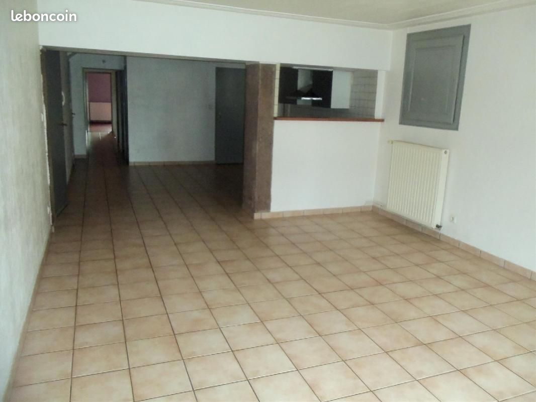 Maison 366 m² · à Baccarat · 366 m² · 182 000 €