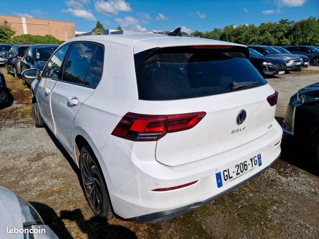 Volkswagen GOLF 1.0 eTSI OPF 110 DSG7 Life Business (image 3)