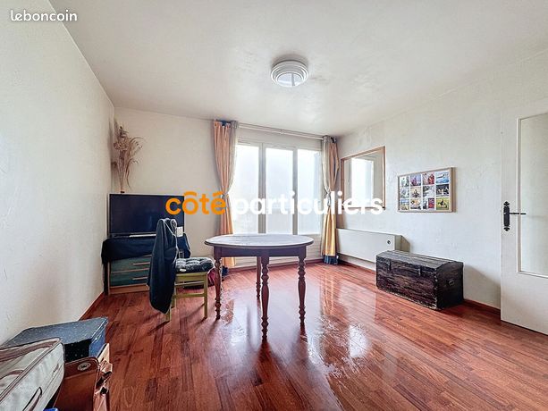 Studio 1 pièce 32 m²