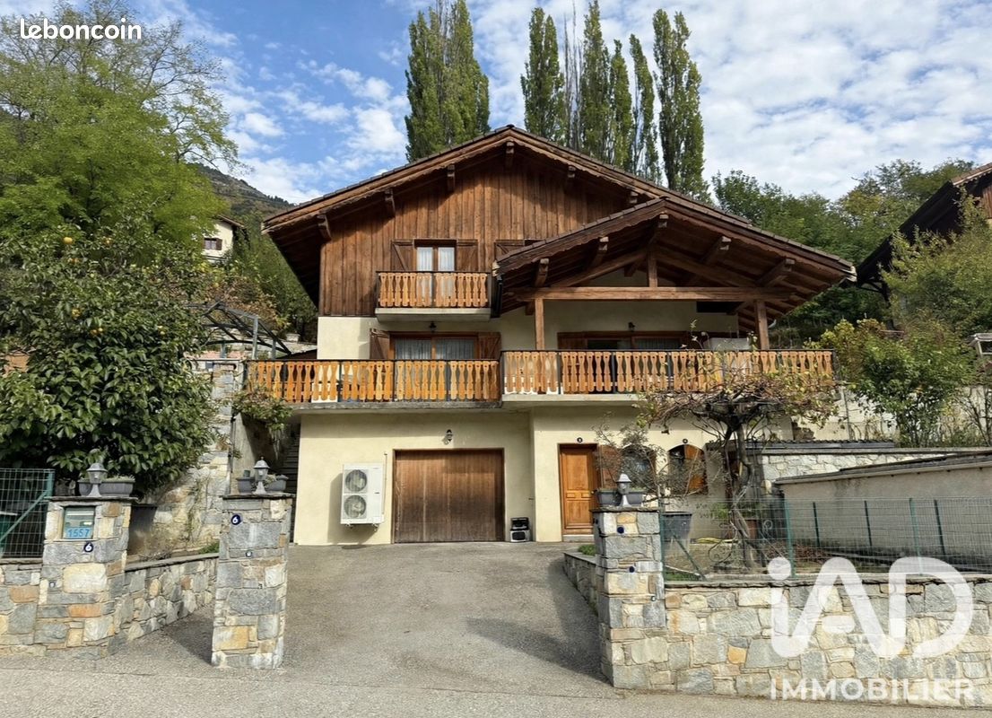 Maison 6 pièces 176 m² · à Aime-la-Plagne · 176 m² · 790 000 €