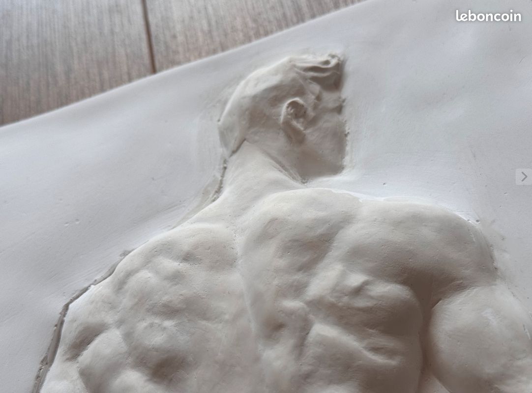 Bas-relief en plâtre - Œuvre LGBT unique faite à la main par un artiste (image 2)