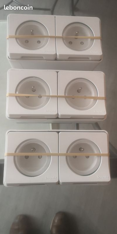 Prises de courant schneider double étanche (image 5)