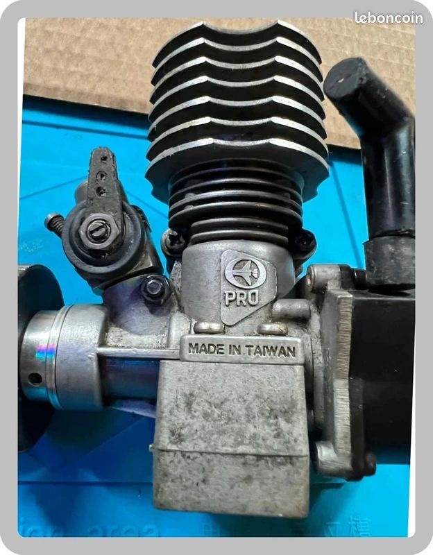 Thunder Tiger AD1841 Support Moteur 1/10 – Pièce Détachée Originale Pour RC, Compatible Moto TRA, Qualité Garantie
