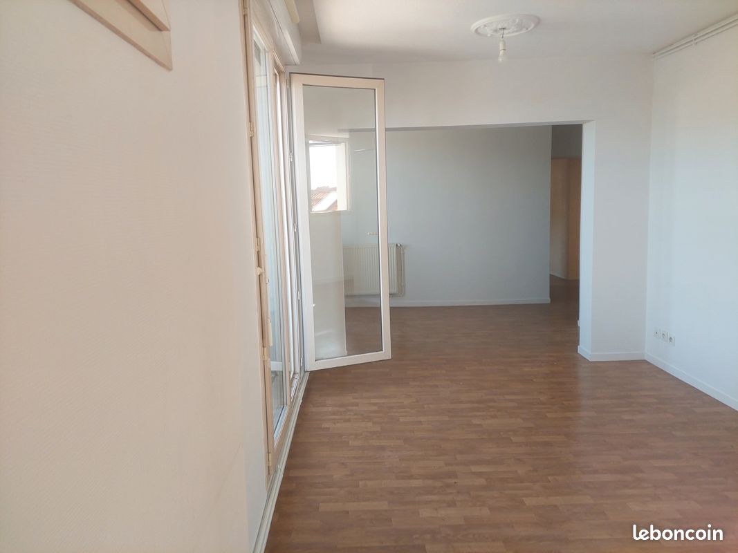Appartement 4 pièces 77 m² · à Fumel · 77 m² · 515 €